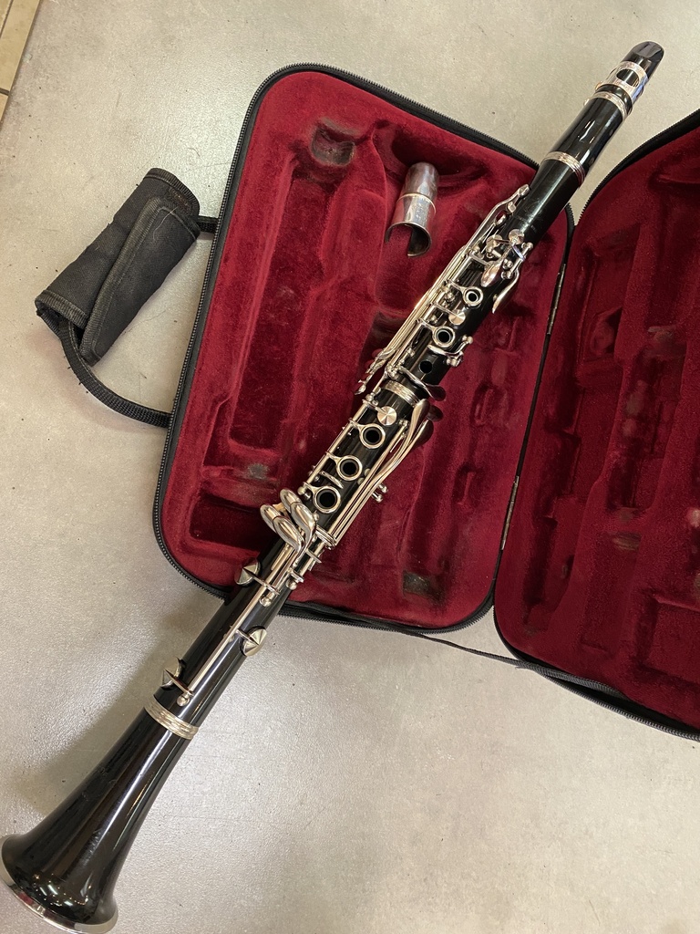 Used Vito Bb Clarinet