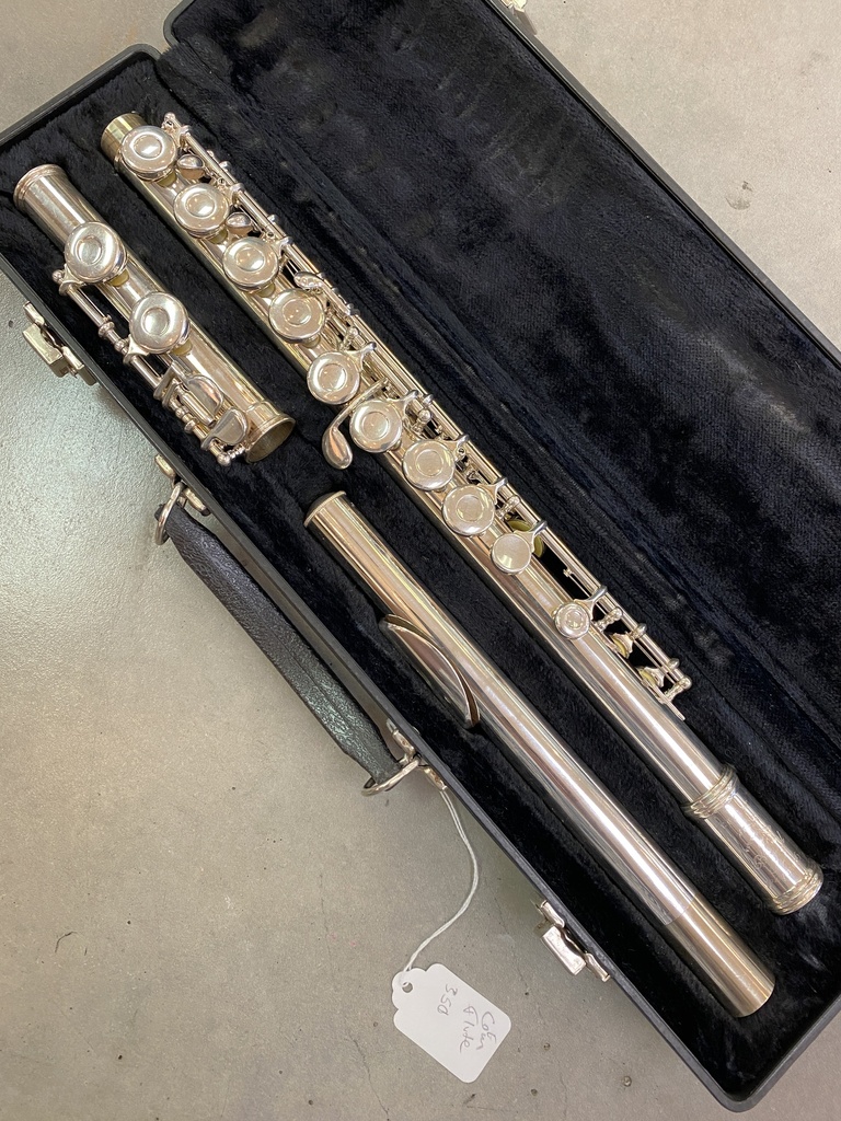 Used Gemeinhardt Flute, Beginner