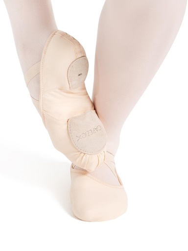  Capezio,  Hanami Canvas Ballet Shoe - Adult 
